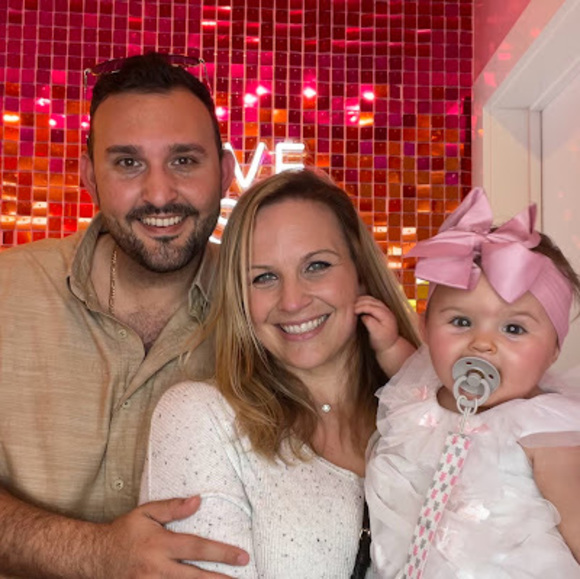 Meet your Posher, Heather - Picture 1 of 1